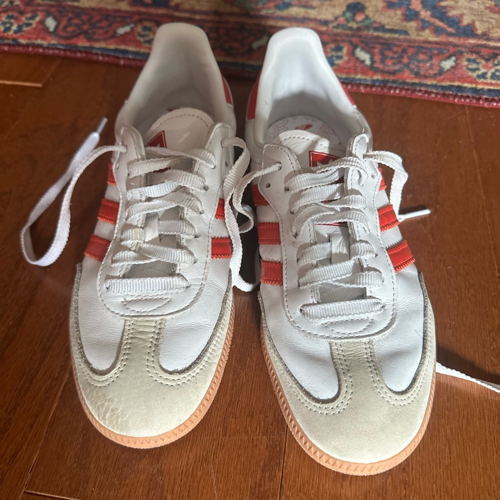 adidas Women's White Sneakers with Red Stripes and Gum Outsole
